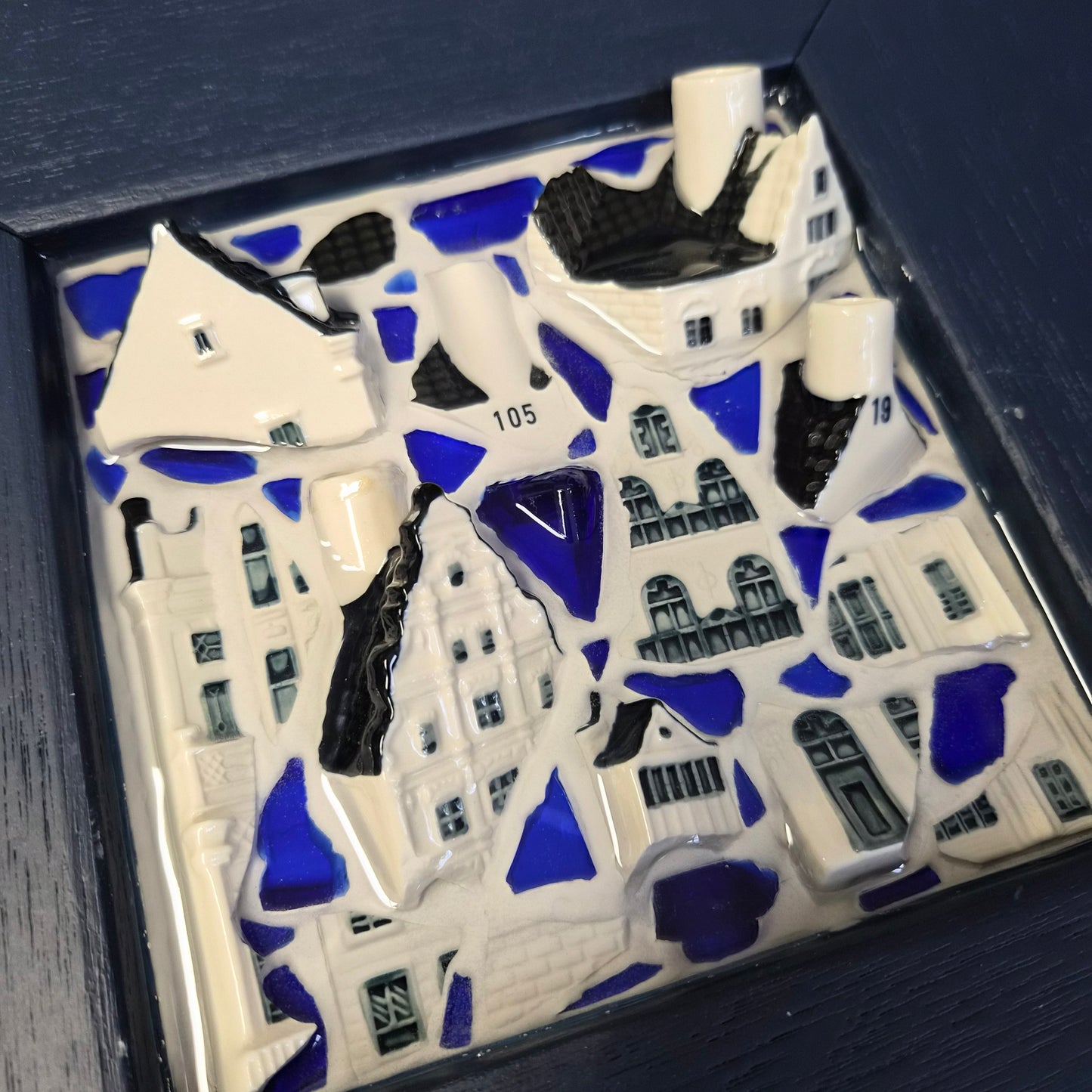 2025 Classic Square Mosaic (105/19)