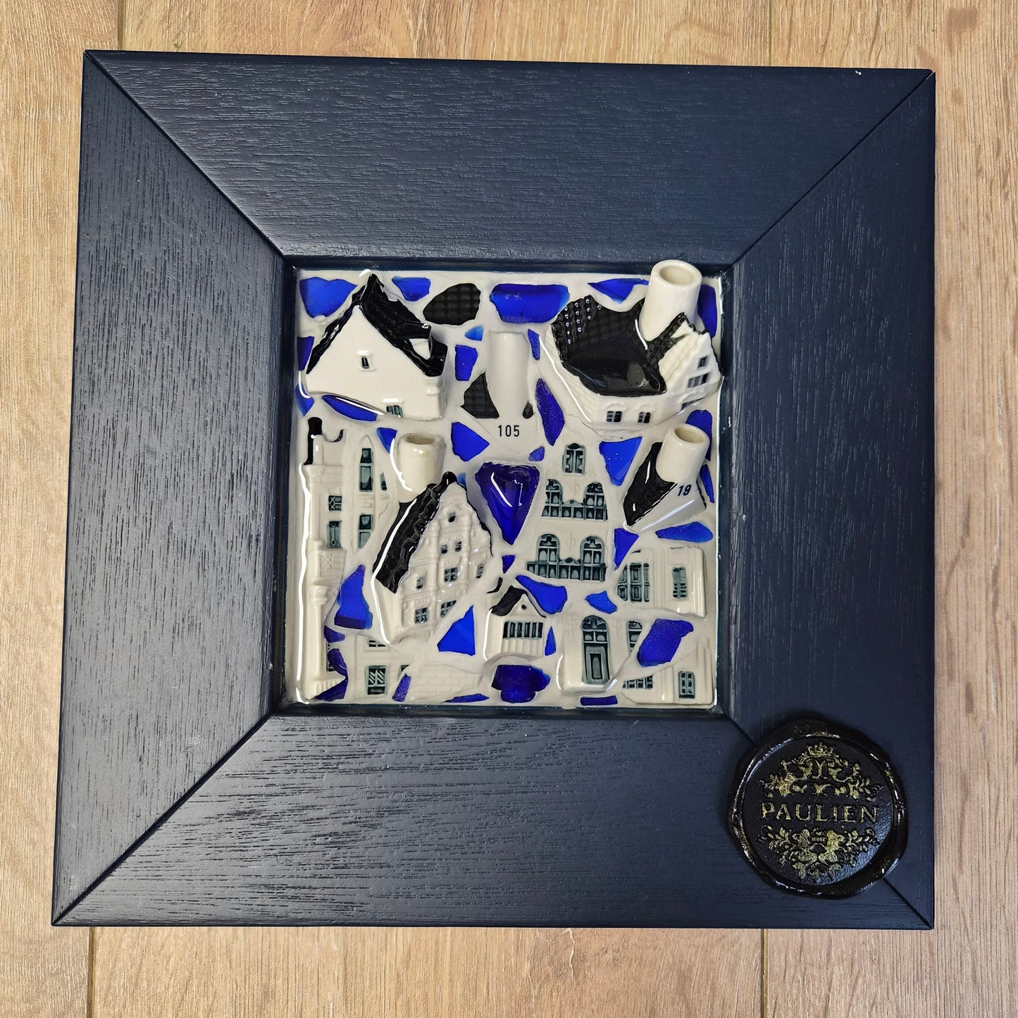 2025 Classic Square Mosaic (105/19)